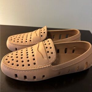 Kids Floafers Size 3